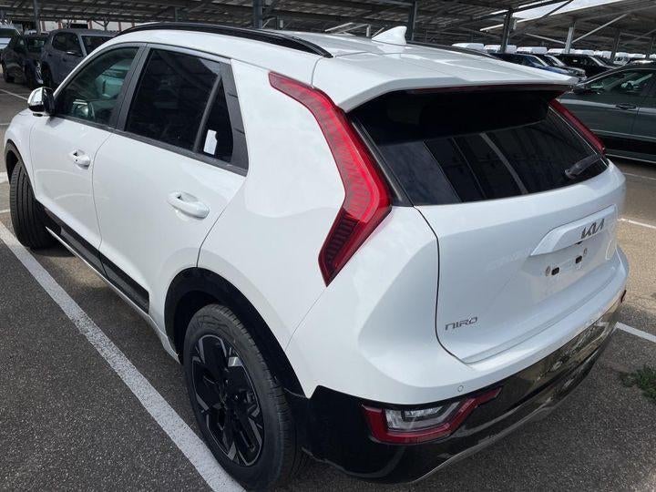 Kia Niro EV Premium NOUVELLE VOITURE! garantie jusqu'en 2032, Achat, Garantie prolongée, Entretenue par le concessionnaire, Noir