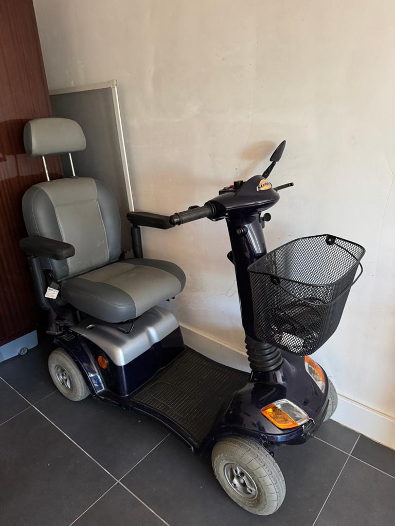 Elektrische scooter - scootmobiel Strider ST4D, Diversen, Brommobielen en Scootmobielen, Ophalen, Gebruikt, Overige merken