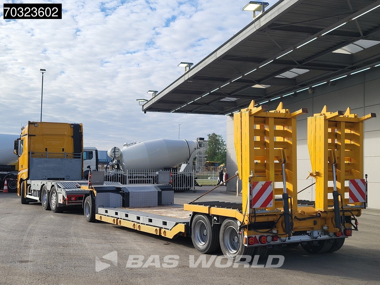 Mercedes Actros Actros 2563 6X2 Machine transporter combi HF, Autos, Camions, Achat, Euro 6, Jaune, Mercedes-Benz
