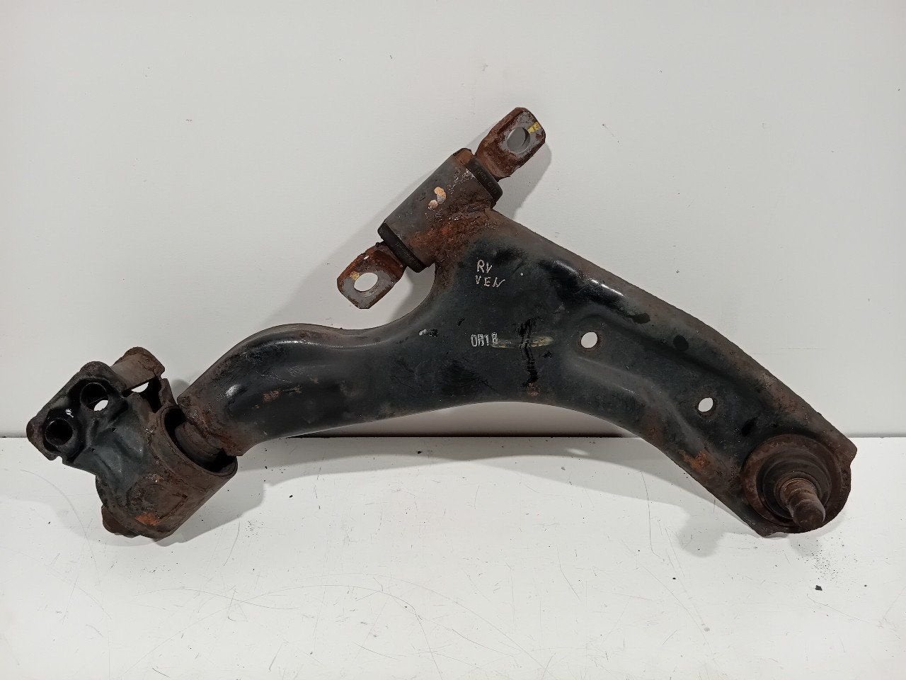 Draagarm rechts voor Chevrolet Spark, Autos : Pièces & Accessoires, Onderdelen@venauto.nl, Van der Ven Autorecycling B.V., Ettenseweg 76, 4706 PB Roosendaal, The Netherlands