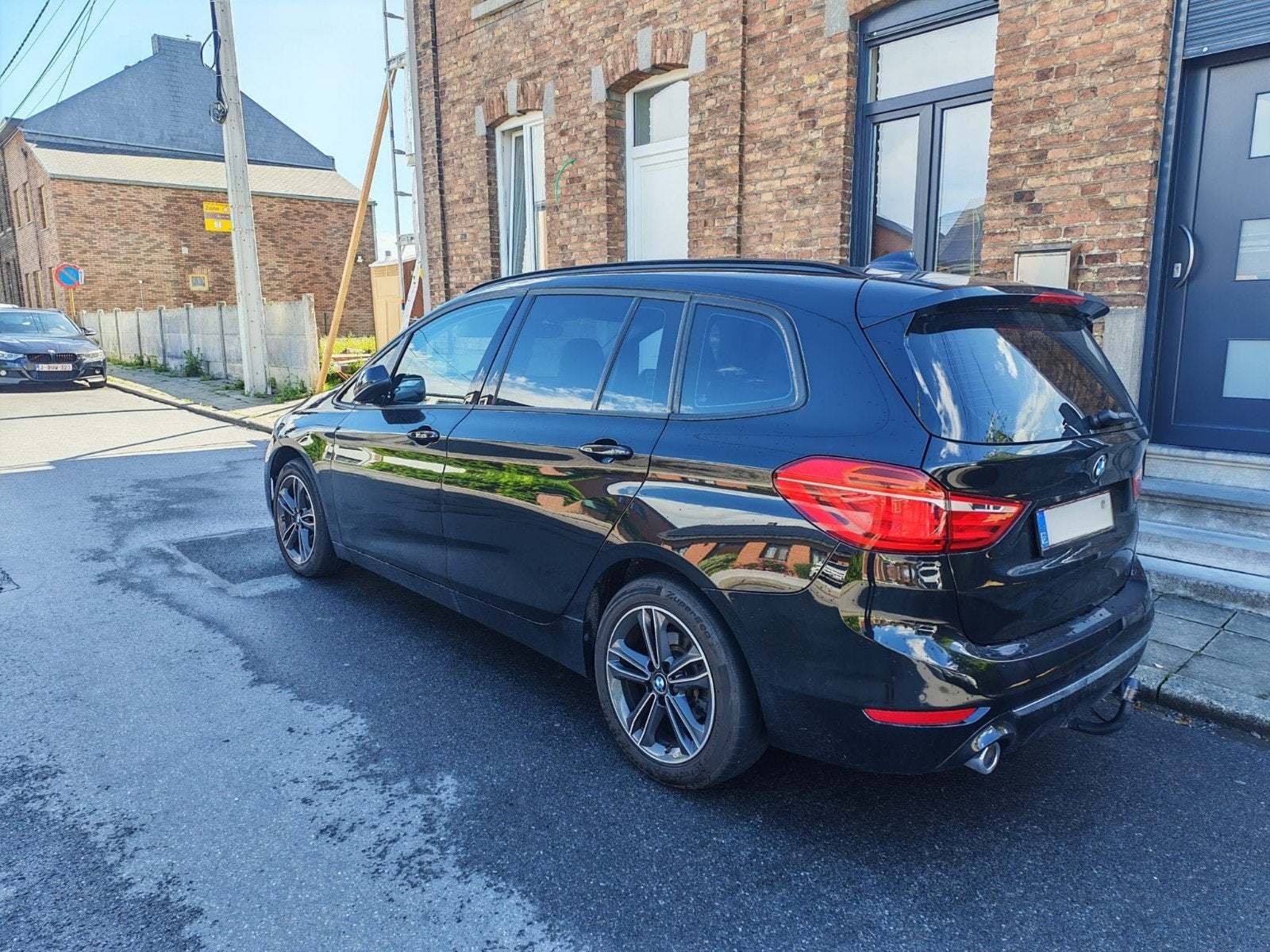 BMW 216D , en très bon état, 5 places., Autos, BMW, Cuir, Achat, Euro 6, Entretenue par le concessionnaire