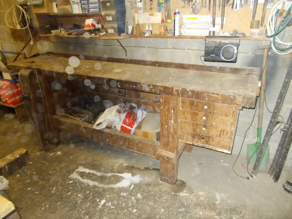werkbank, Doe-het-zelf en Bouw, Ophalen, Zo goed als nieuw, 170 cm of meer, Bankschroef