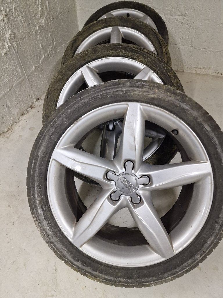 Audi velgen 245/407 R18, Auto-onderdelen, Ophalen, Velg(en)
