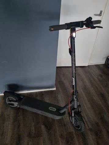 Ninebot, Vélos & Vélomoteurs, Trottinettes, Enlèvement ou Envoi, Comme neuf