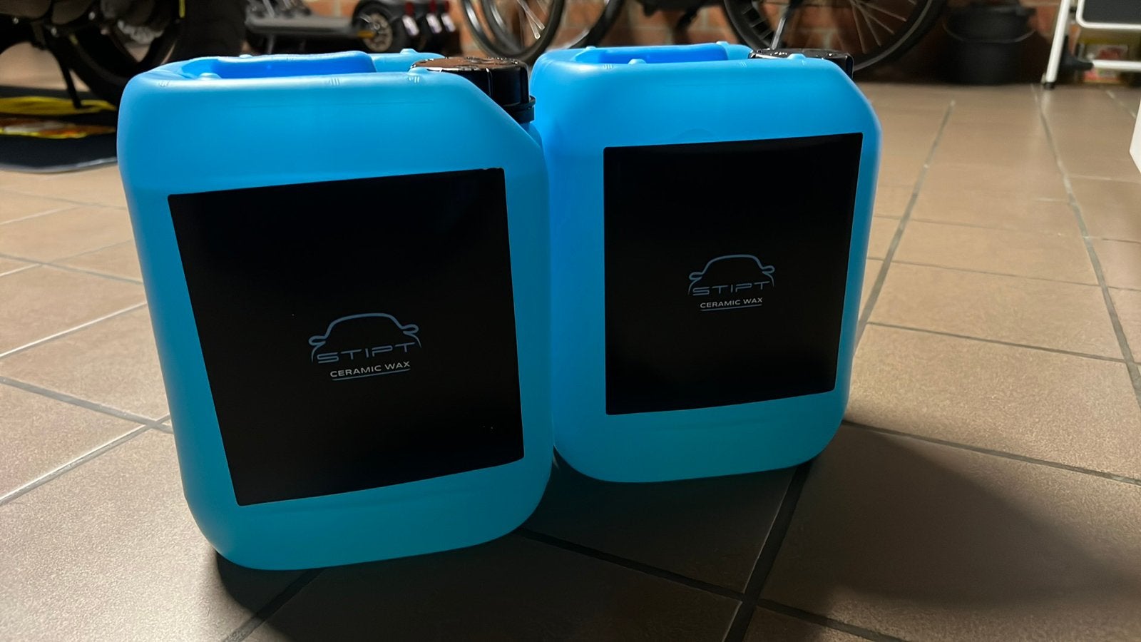 2 x Stipt Ceramic wax 5 liter (evenrueel te ruil), Enlèvement ou Envoi