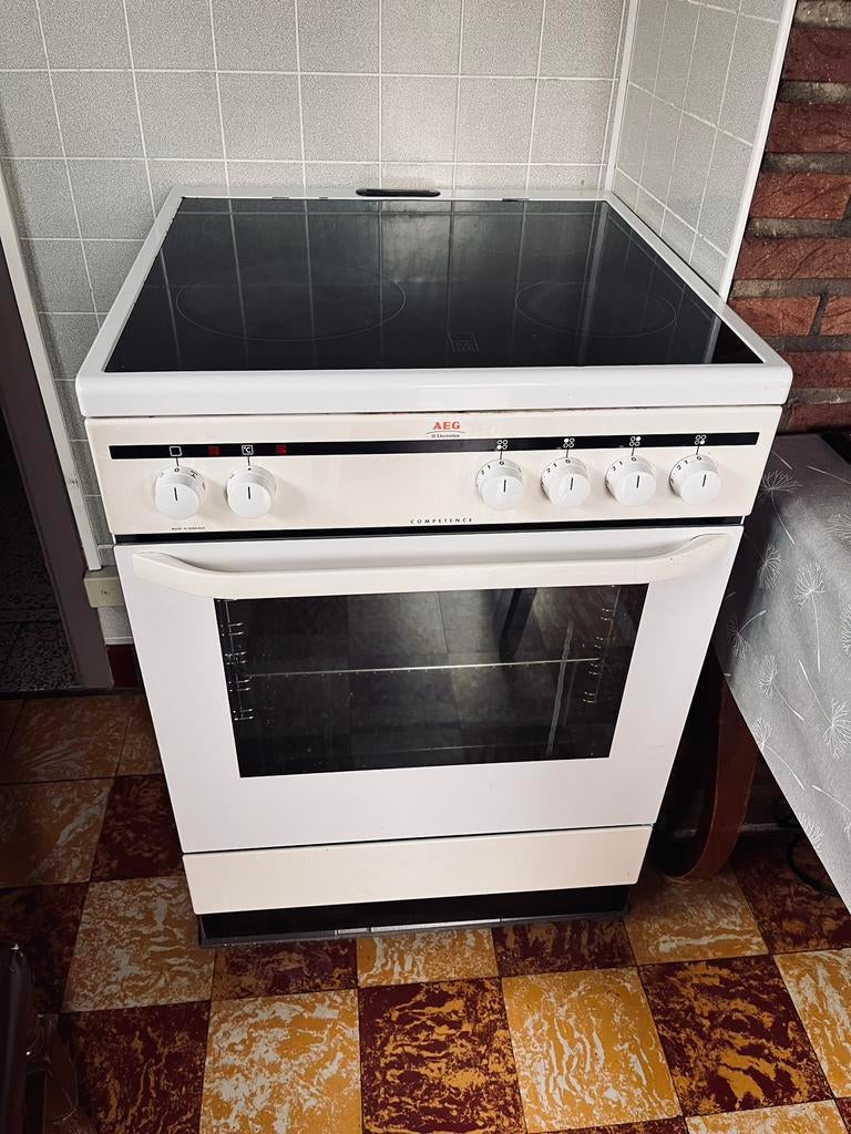 Electrisch vuur, Ophalen, Gebruikt, 60 cm of meer, 4 kookzones