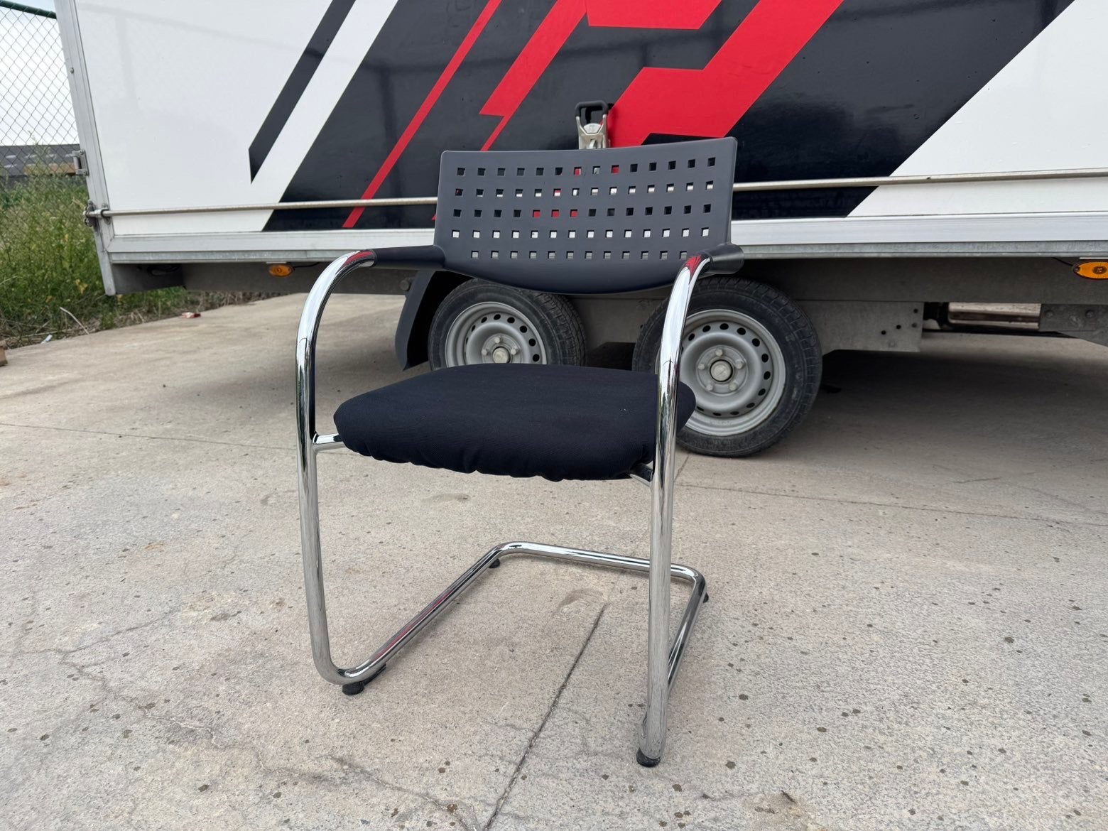 Vitra stoel, Enlèvement, Comme neuf
