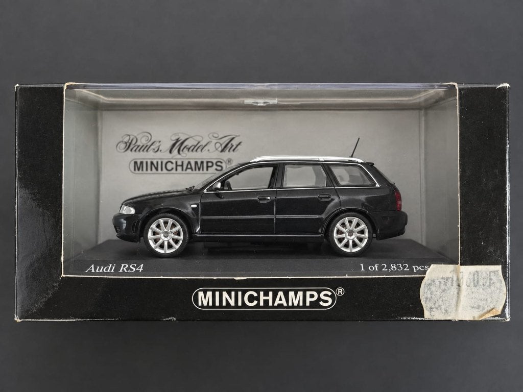 Minichamps Audi RS4 B5 Avant 1:43— 430 019310 — limited 2832, Hobby & Loisirs créatifs, Enlèvement ou Envoi, Utilisé, MiniChamps
