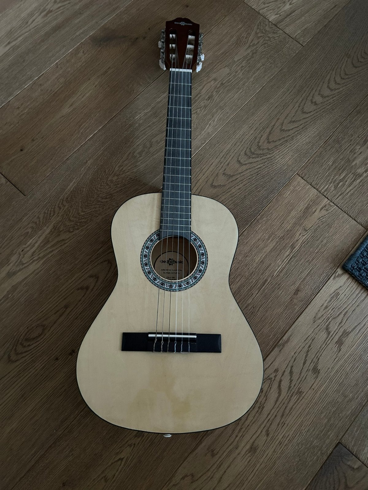 Guitare de démarrage pour enfants, Musique & Instruments, Enlèvement, Comme neuf