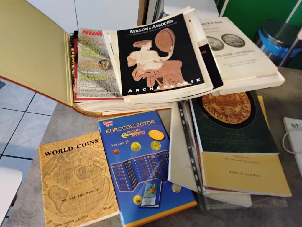 Lot de livres divers, Livres, Enlèvement, Utilisé