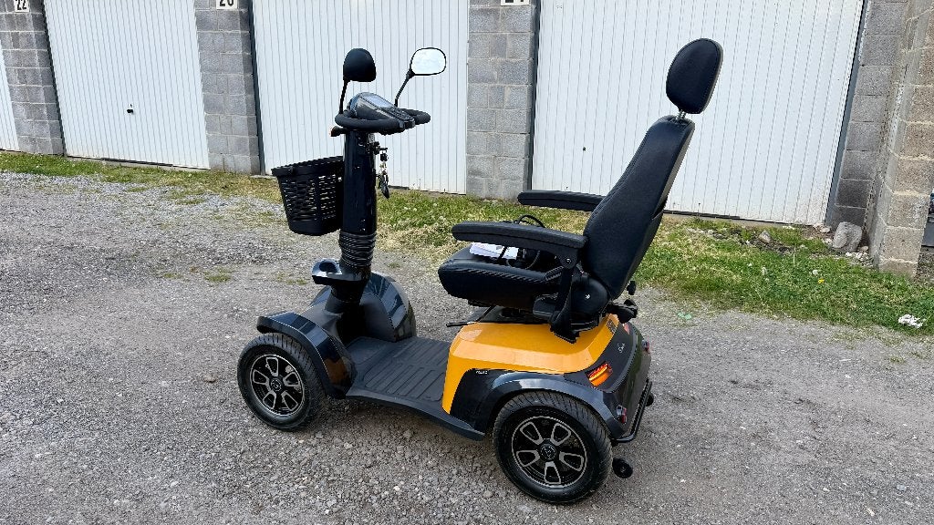 handicapé fauteuil roulant électrique neuf 2026 6km Life & M, Ophalen, Nieuw, Elektrische rolstoel