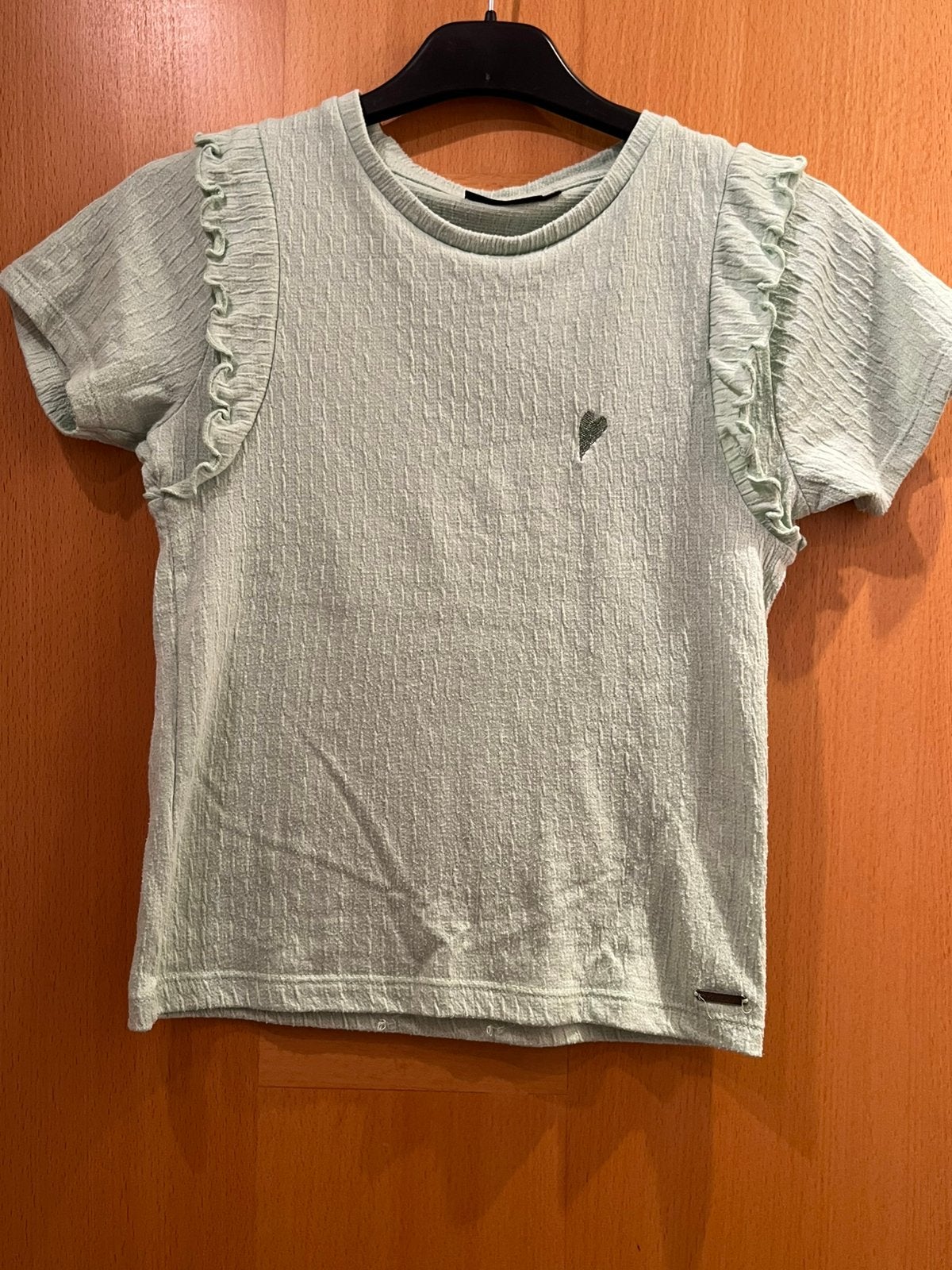 T shirt persival 140/146, Kinderen en Baby's, Kinderkleding | Maat 140, Ophalen of Verzenden, Zo goed als nieuw