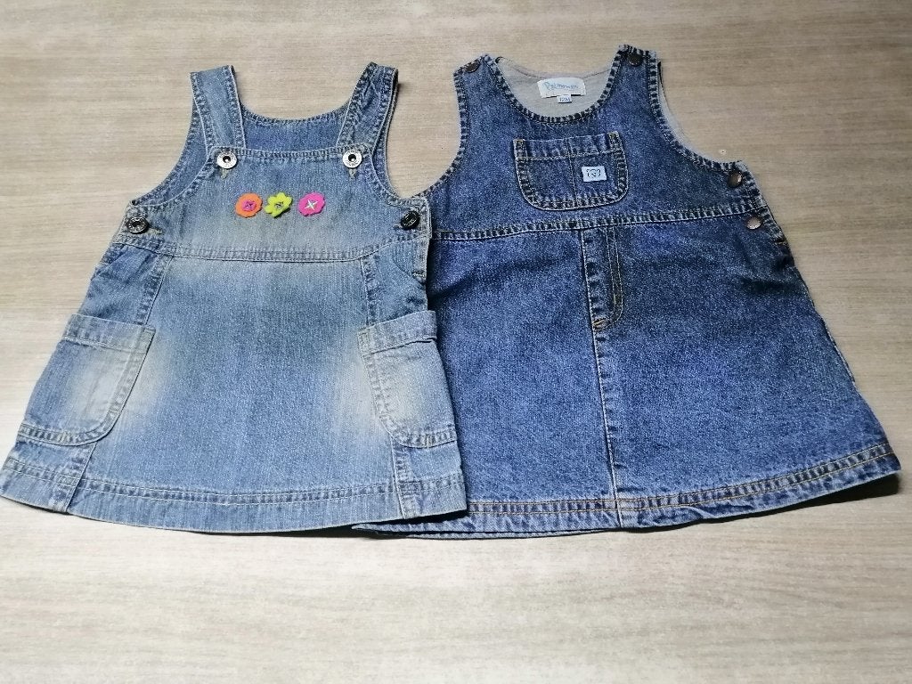 2 toffe jeanskleedjes mt 80, Kinderen en Baby's, Babykleding | Maat 80, Ophalen of Verzenden, Zo goed als nieuw, Meisje, Jurkje of Rokje