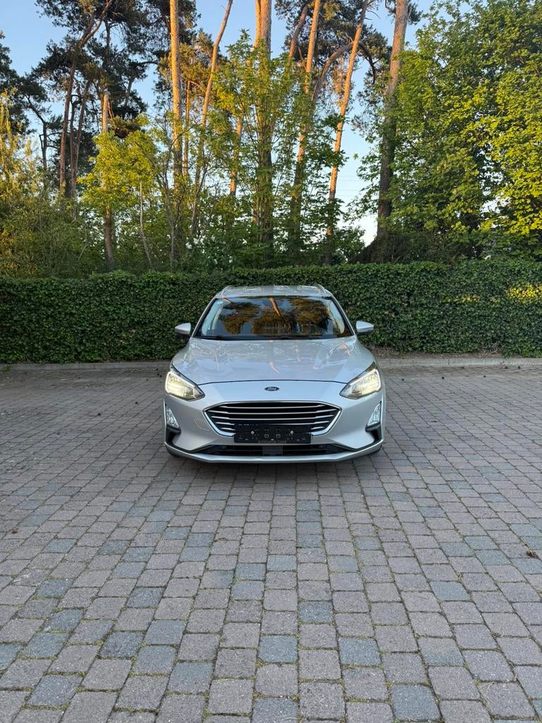 Ford Focus 2021 à chargement léger automatique !, Autos, Focus, Argent ou Gris, Achat, 2 places
