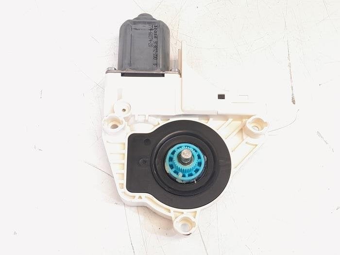 Moteur de vitre portière d'un Audi A4, -, 3 mois de garantie, Audi, Utilisé