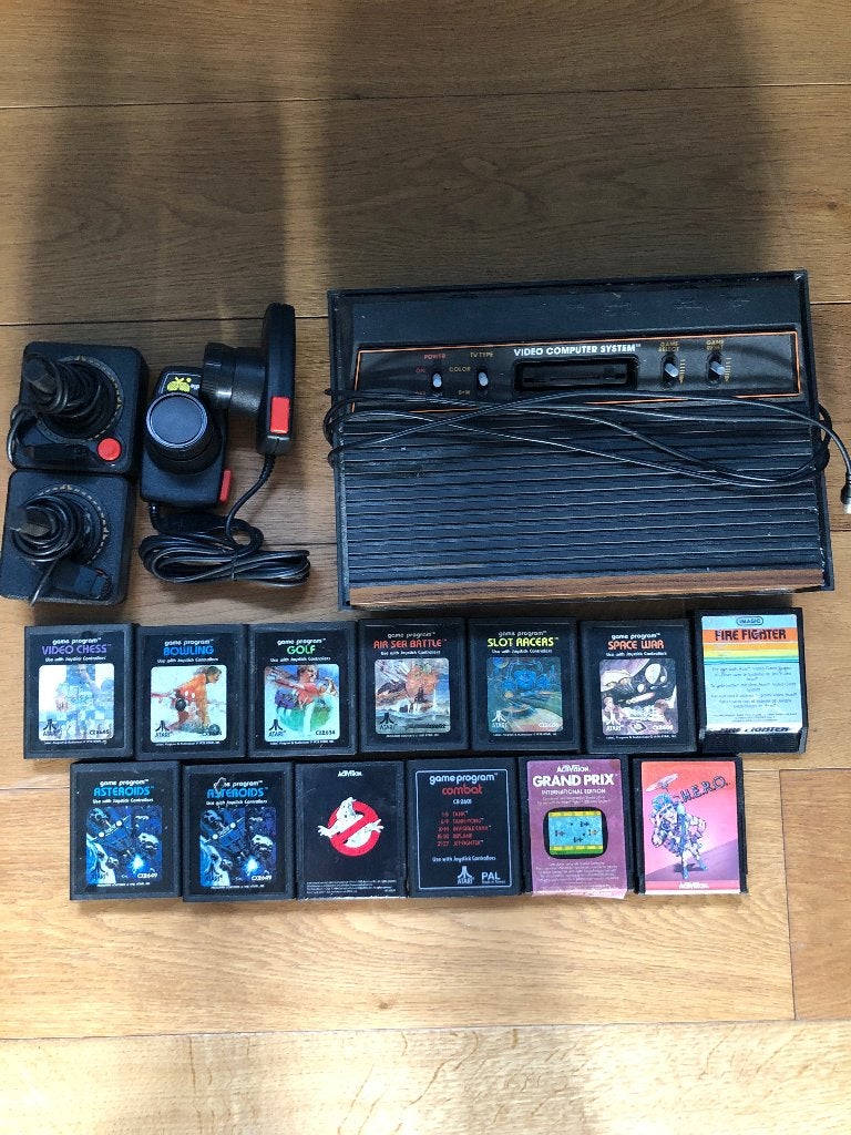 Atari toestel met consoles en spellen, Games en Spelcomputers, Ophalen