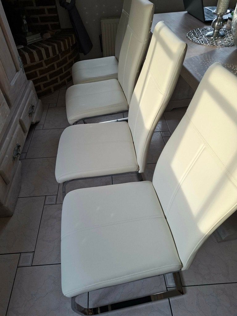 Lot de 4 chaises de salle à manger en cuir synthétique, Ophalen, Wit, Zo goed als nieuw, Vier