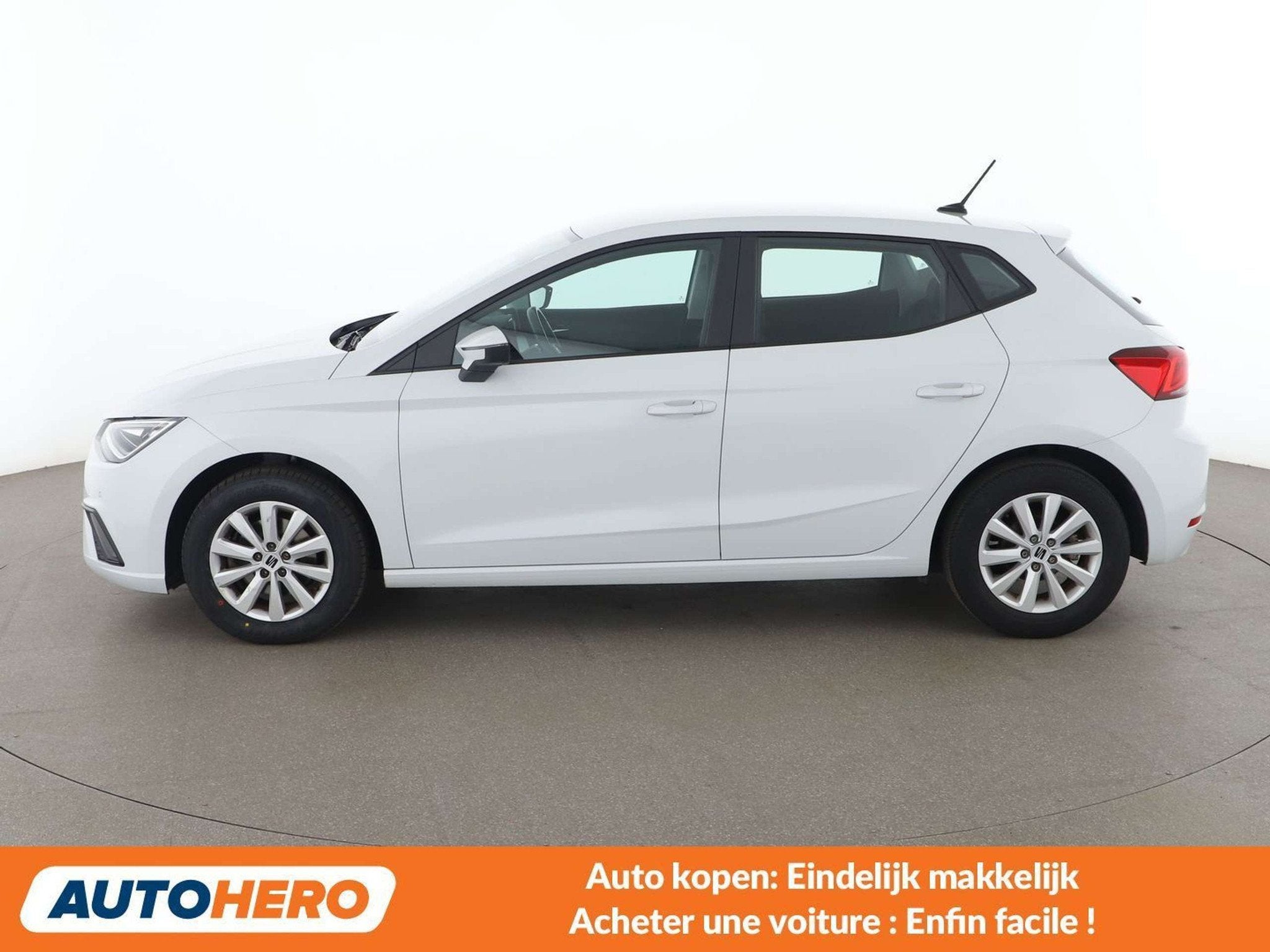 SEAT Ibiza 1.0 TSI Style Plus (année de construction 2022), Autos, https://public.car-pass.be/vhr/2605b186-7049-4878-ba46-741d498c0410
