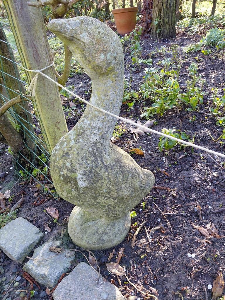 Zware betonnen eend lichtgrijs, Tuin en Terras, Ophalen, Gebruikt, Beton, Dierenbeeld