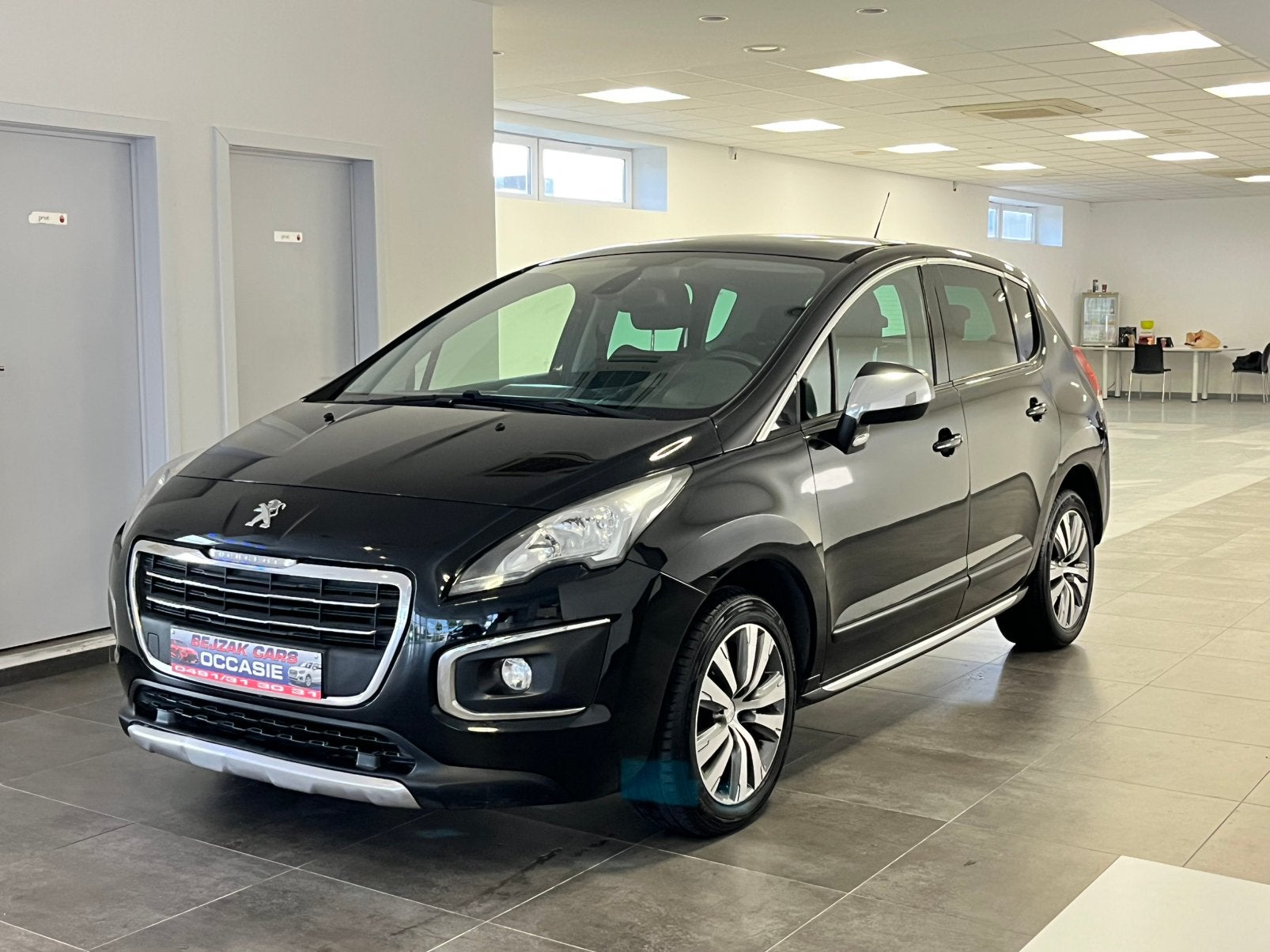 Peugeot 3008 1.2 Benzine – 03/2016 – Euro6b – 96kW / 130PK, Auto's, Bluetooth, Dealer onderhouden, Zwart, 115 g/km
