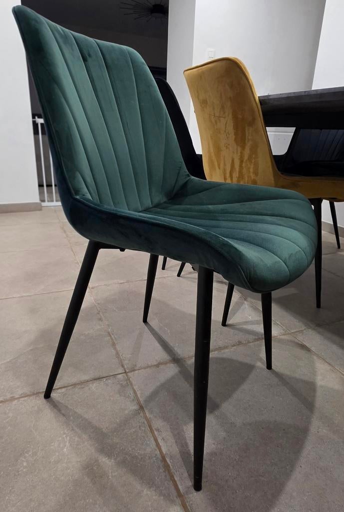 Chaises de salle à manger, Enlèvement