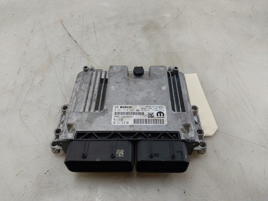 CALCULATEUR MOTEUR ECU Opel Corsa F (UB / UH / UP), Robert Bosch AG, Opel, Utilisé, Robert-Bosch-Allee 1
74232  Abstatt, DE
