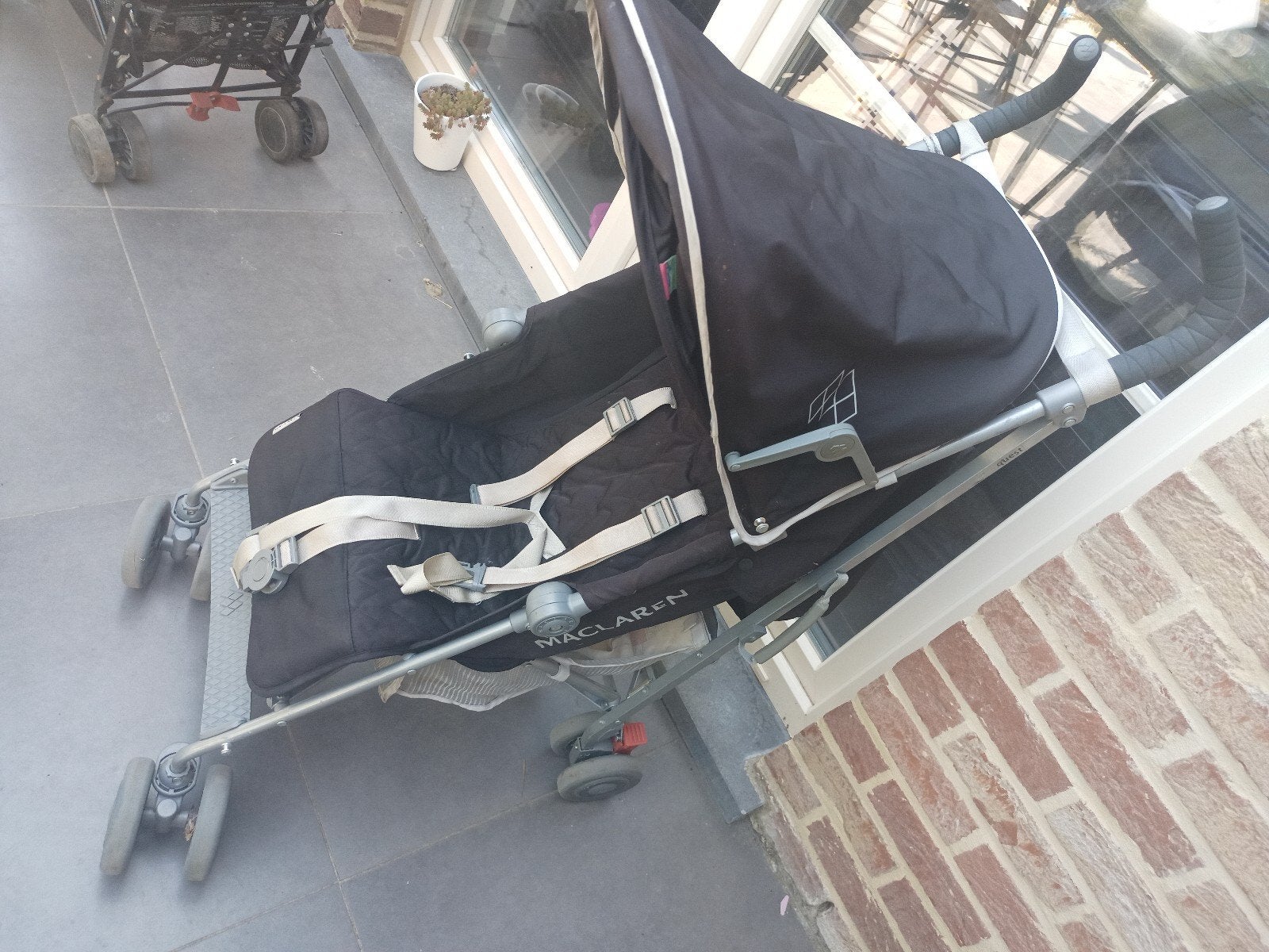 Maclaren buggy zie omschrijving, Ophalen, Kunststof, Inklapbaar