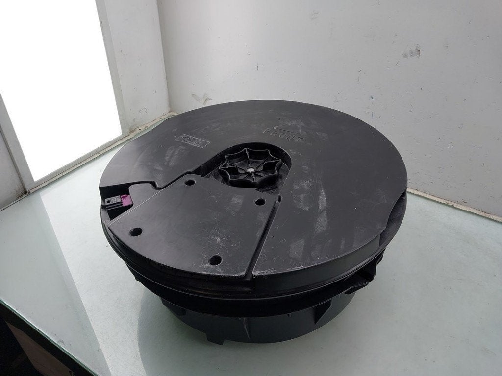 SUBWOOFER Volkswagen Up! (121) (|5G0035621|), Gebruikt, Volkswagen, Volkswagen AG, Kundenbetreuung@volkswagen.de