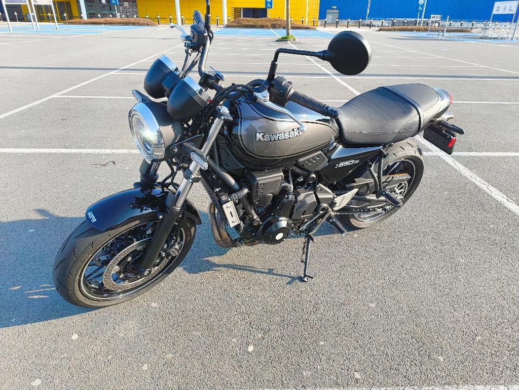 Moto Kawasaki Z 650 RS, Motos, Motos | Kawasaki, Particulier, Naked bike, plus de 35 kW, 2 cylindres, Permis Moto A, ABS, Éclairage LED
