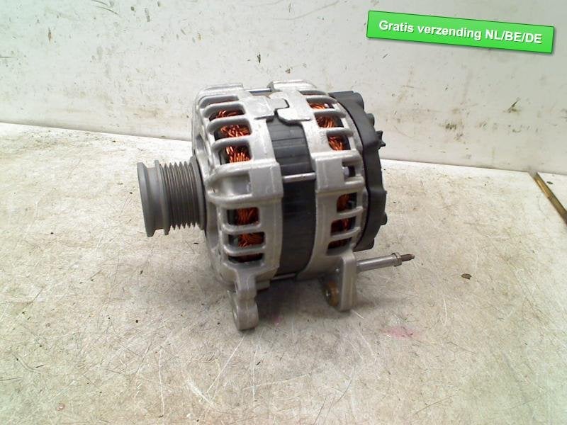 DYNAMO Audi A1 Sportback (8XA / 8XF) (04E903023J), Info@audi.de, Audi, Audi AG, Gebruikt