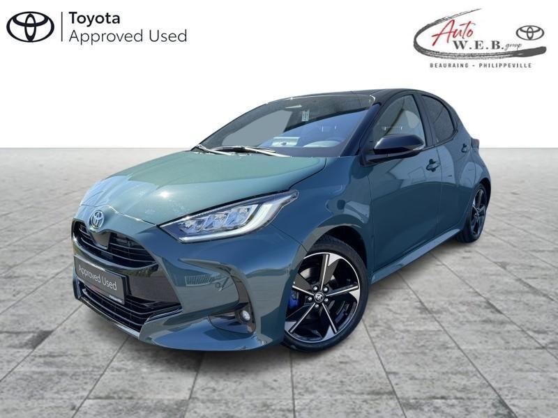 Toyota Yaris 1.5 HEV CVT Style + Confort Pack De direction a, Euro 6, Noir, 5 portes, Automatique