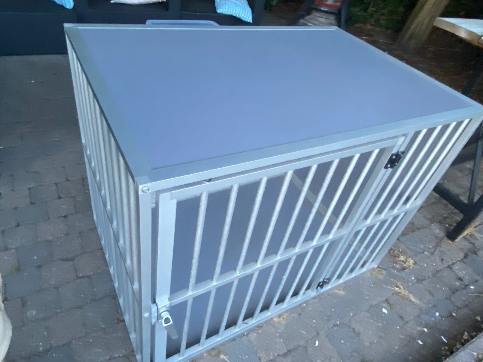 HUNDOS PRO ALUMINIUM HONDENBENCH, Animaux & Accessoires, Enlèvement, 75 à 110 cm, 65 à 100 cm, Niche à chien