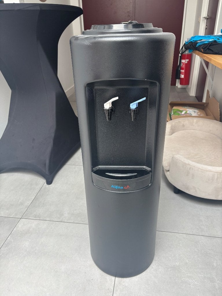 Waterdispenser, Ophalen, Zo goed als nieuw, Waterkoeler