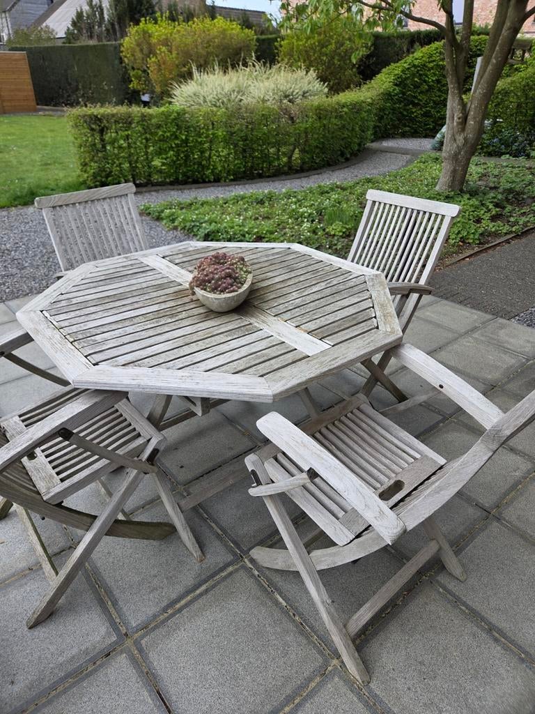 Tafel en 4 stoelen in hoogwaardige  teak, Tuin en Terras, Ophalen