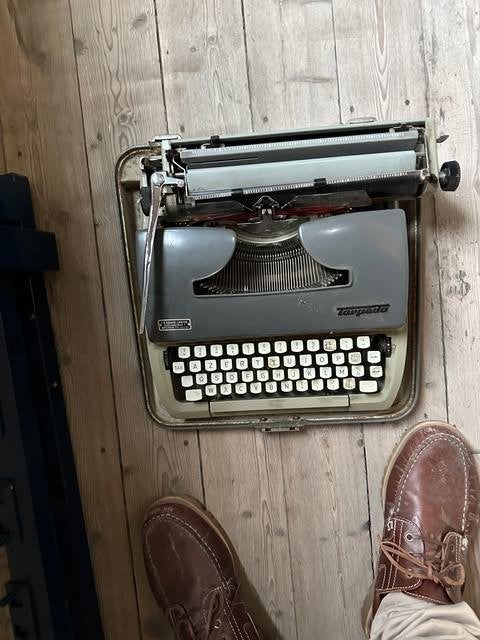 vieille machine à écrire, Divers, Infotypmai.br, Typmachine, Enlèvement, Utilisé