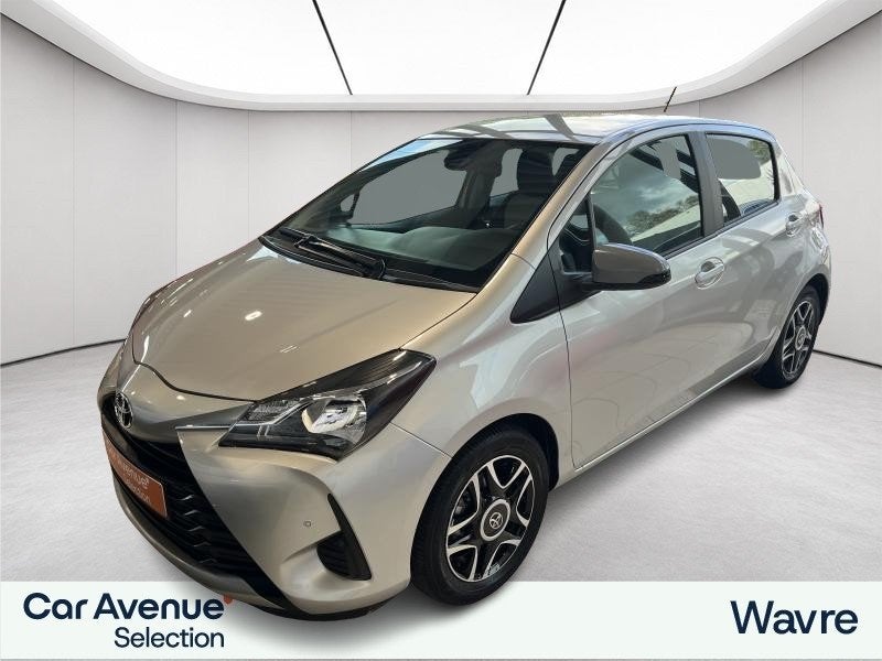 Toyota Yaris IV Comfort 1.5i - AUTOMATIQUE, Argent ou Gris, Achat, Entreprise, Noir