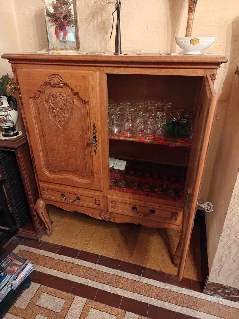 Meuble de bar en chêne, Enlèvement