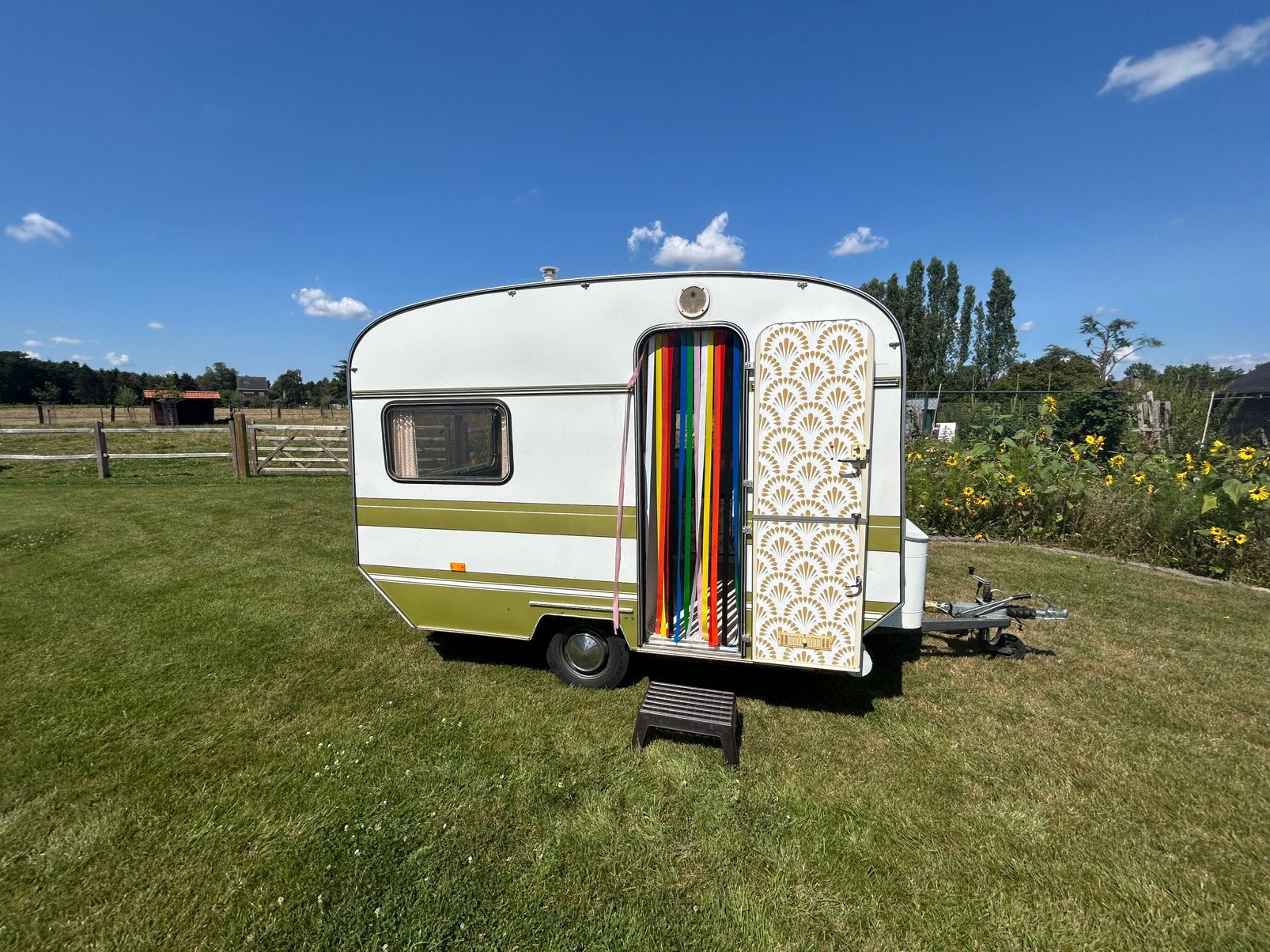 Retro caravan Knaus Eifelland, Caravans en Kamperen, Caravans, Particulier, tot en met 3, 500 - 750 kg, Eifelland, Ophalen