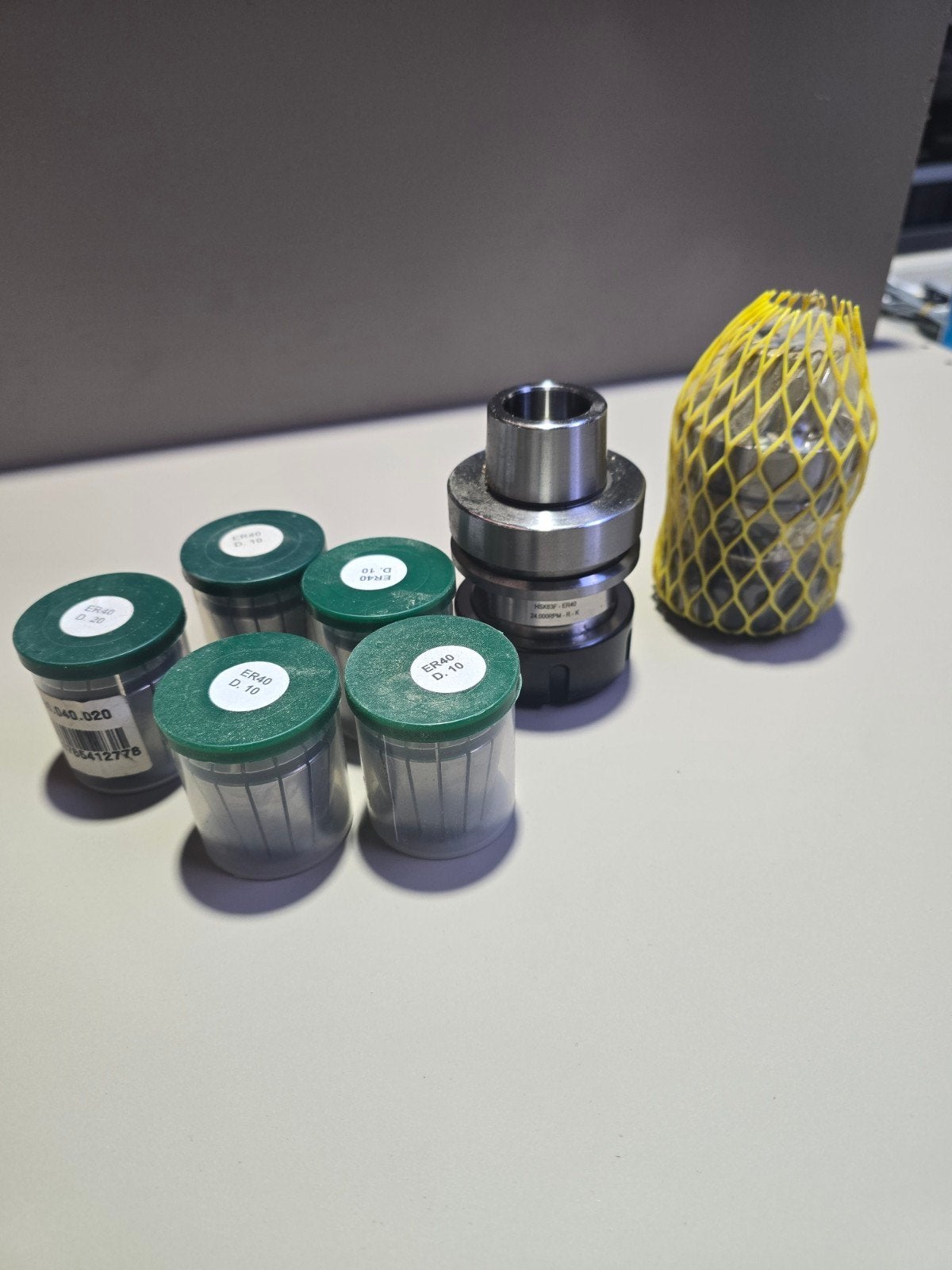 Mandrins pour cnc , HSK63-ER40 + pince de serrage, Bricolage & Construction, Enlèvement, Neuf