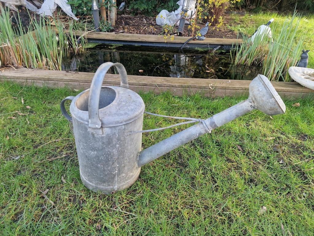 Zinken vintage gieter., Ophalen