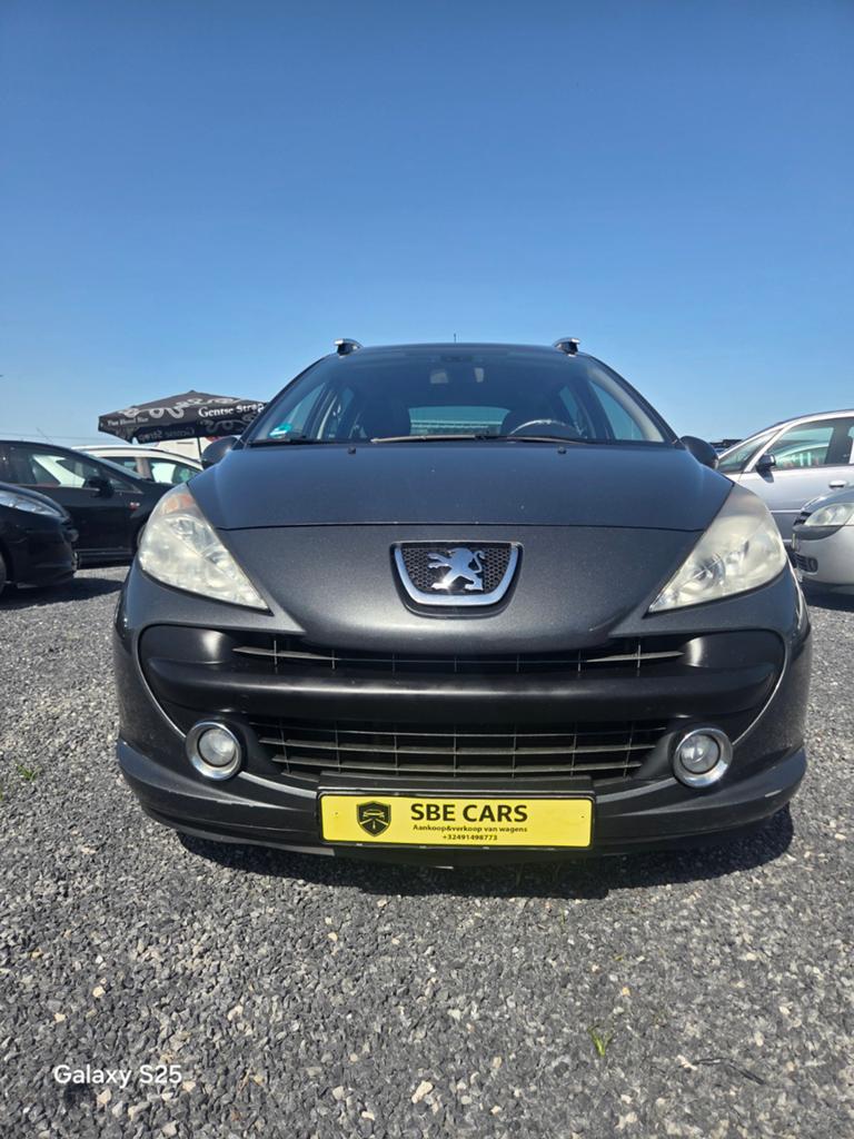 Peugeot 207 1.6 AUTOMAAT RIJKLAAR, Automaat, Zwart, 4 cilinders, 1600 cc