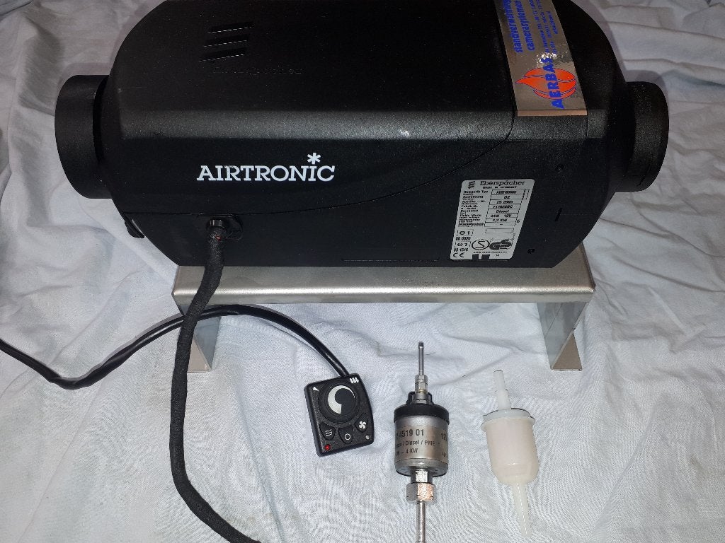Eberspacher Airtronic D2 12 V Verwarming Standkachel Webasto, Watersport en Boten, Ophalen of Verzenden, Zo goed als nieuw