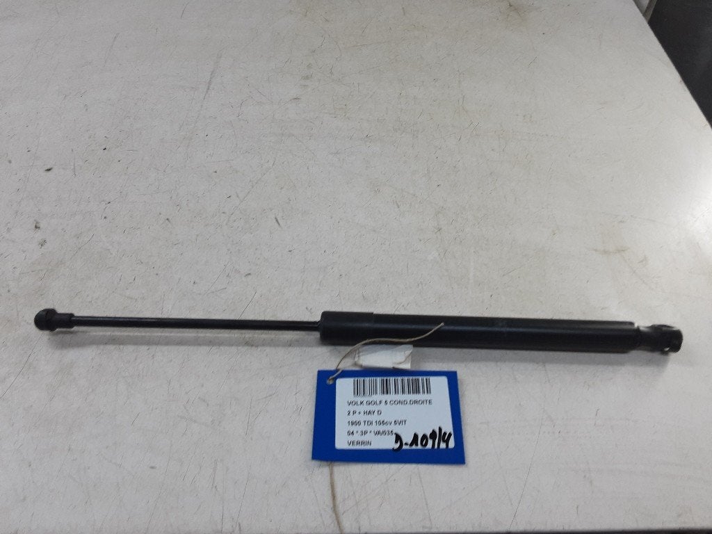 VERIN A GAZ Volkswagen Golf V (1K1) (1K6827550D), Volkswagen, Mevr. I. Hauben, Utilisé, Rue de l'Espoir 34 34
4030  GRIVEGNÉE, BE