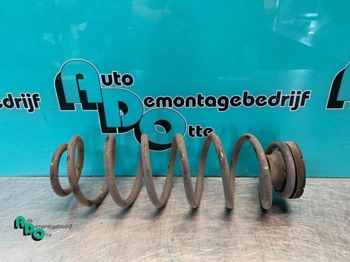 Ressort de flexion arrière d'un Volkswagen Polo (Polo 09-), Autos : Pièces & Accessoires, Volkswagen, -, 3 mois de garantie, Utilisé