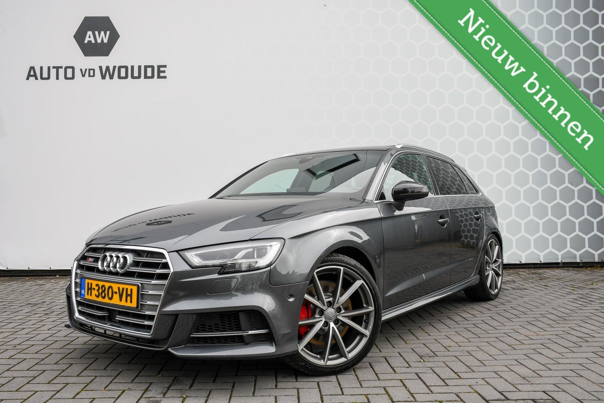 Audi S3 2.0 TFSI S3 quattro Vitrual Pano B&O 400pk Downpipe!, Automaat, S3, 4 cilinders, Leder en Stof
