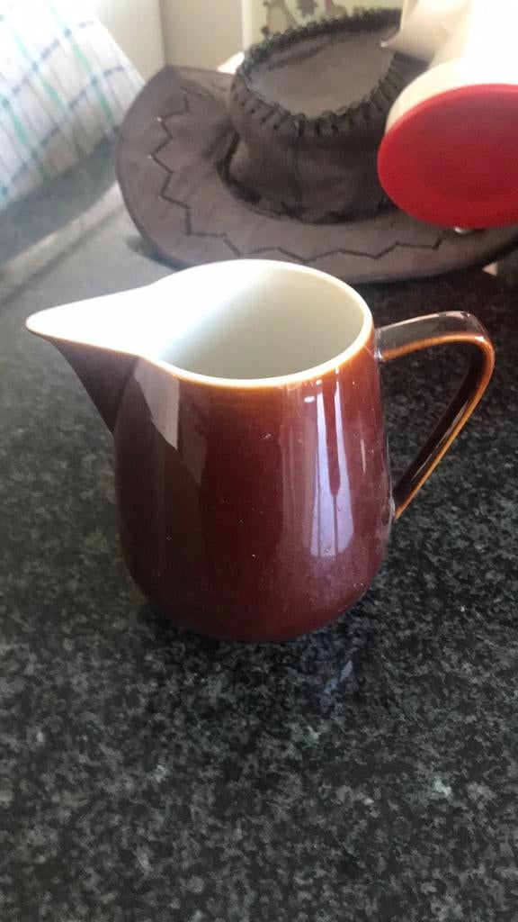 Bruin melkpotje melkkannetje Villeroy&Boch, Ophalen of Verzenden