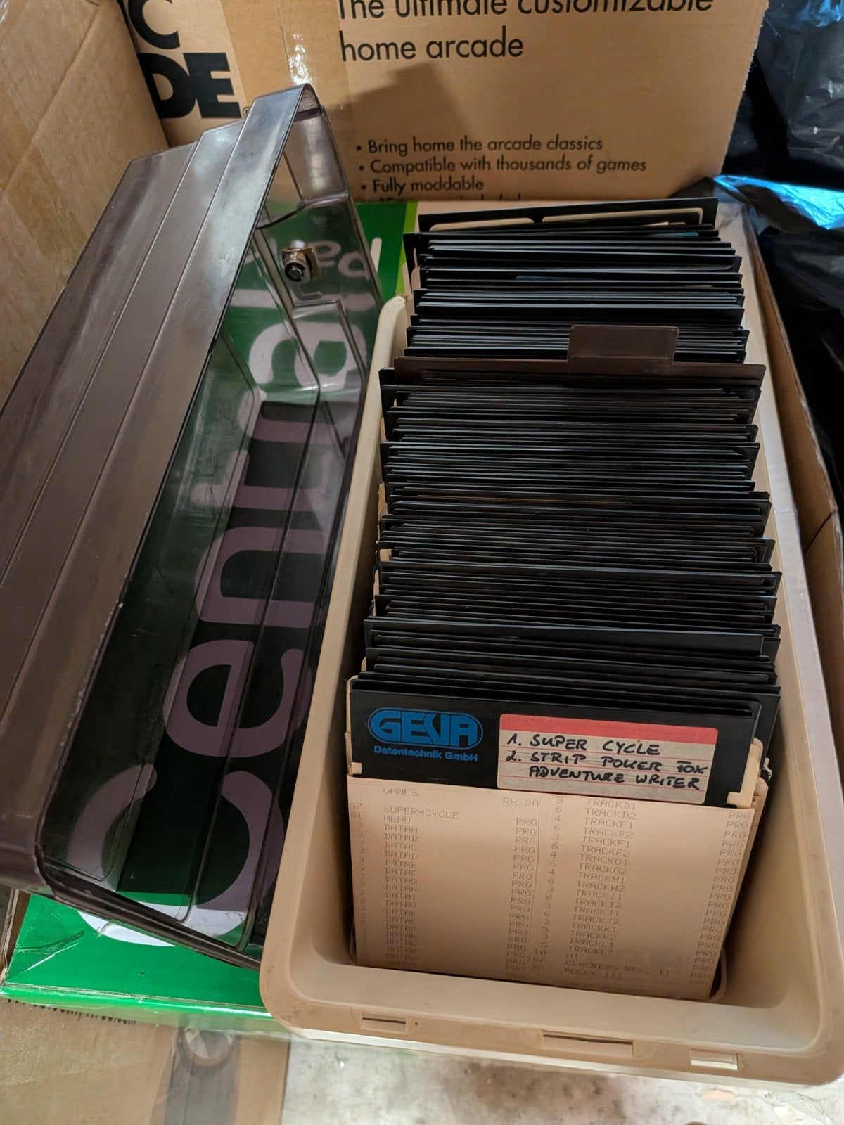 Lot de disquettes Commodore 64, Informatique & Logiciels, Enlèvement ou Envoi