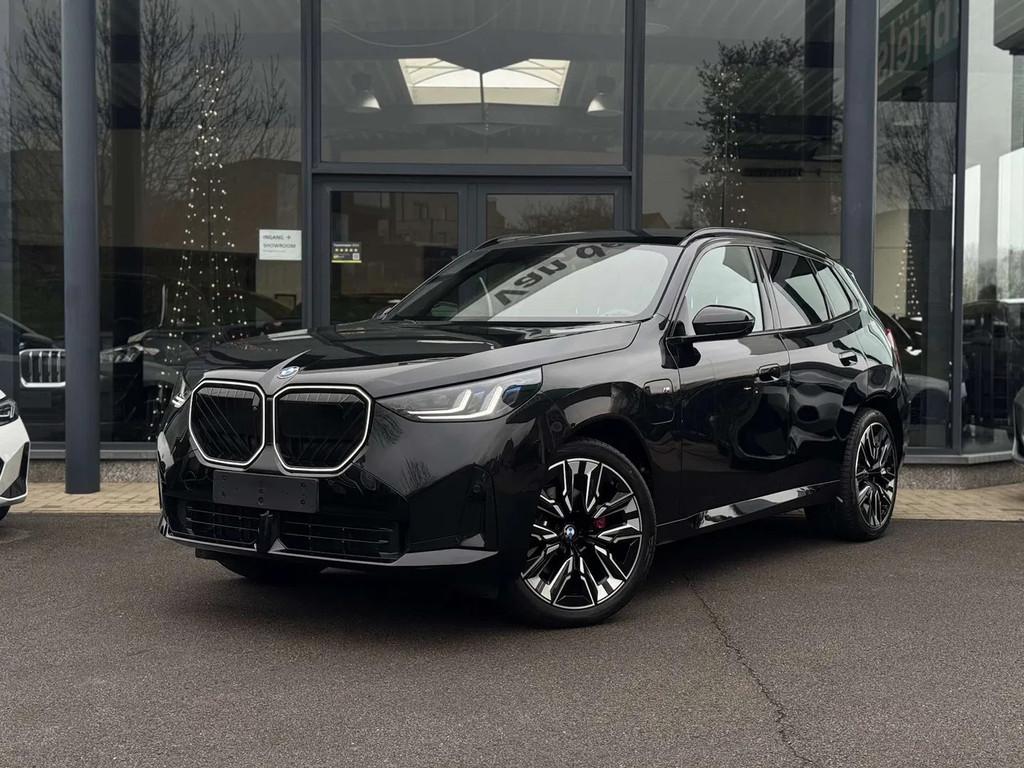 BMW X3 30e xDrive M Sport Pro / PANO / TRKHK / 360 / HUD, Auto's, Automaat, Zwart, 4 cilinders, Zwart