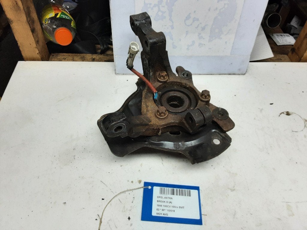 WIELNAAF LINKS VOOR Opel Astra G Caravan (F35), Gebruikt, Rue de l'Espoir 34 34
4030  GRIVEGNÉE, BE, Info@Collignon.be, Opel