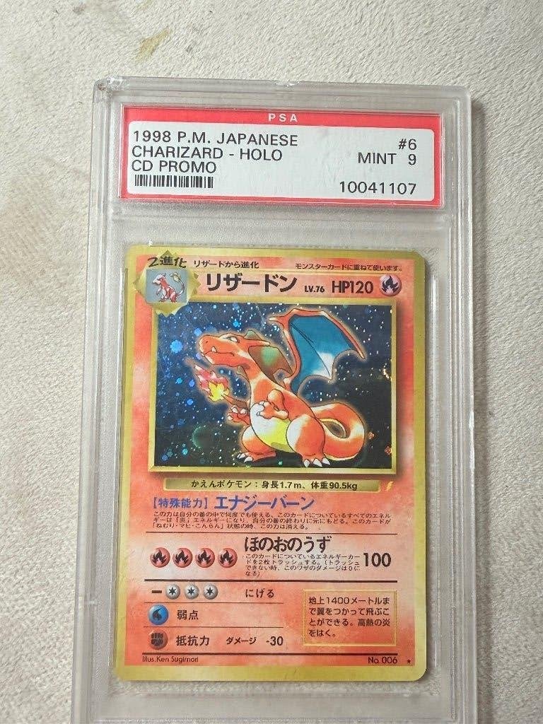 Pokemon card charizard 1998, Ophalen of Verzenden, Zo goed als nieuw